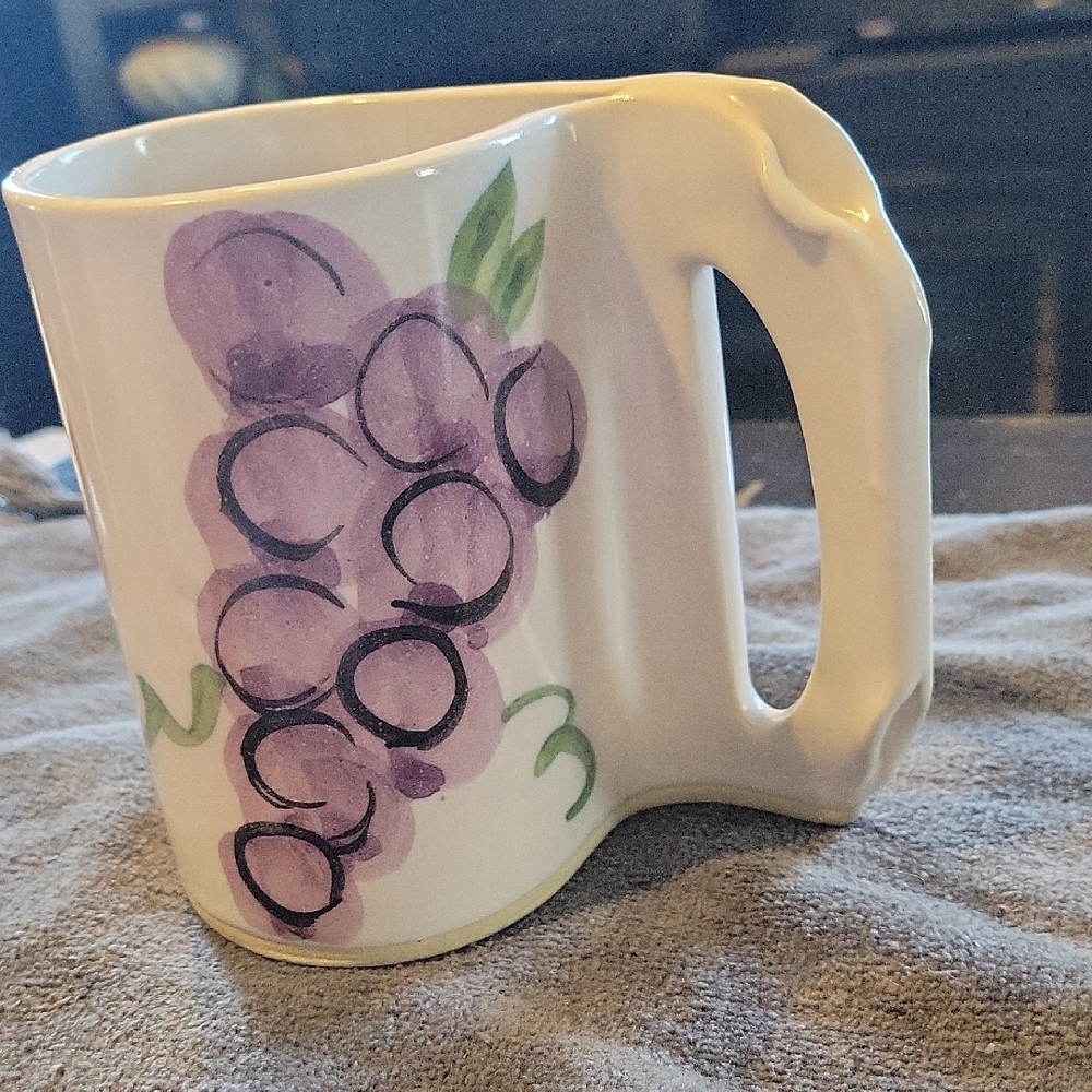 5 For 25.00/Hilborn Purple Grapes Ceramic Mug